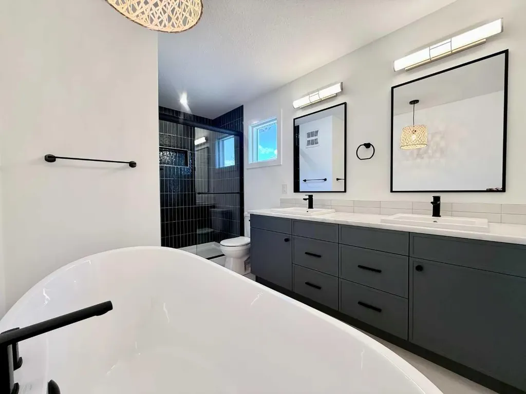 10210 67 Avenue Grande Prairie AB T8W 0K7