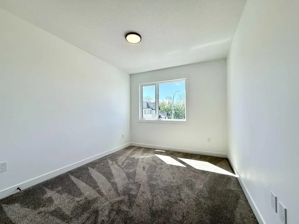 10210 67 Avenue Grande Prairie AB T8W 0K7