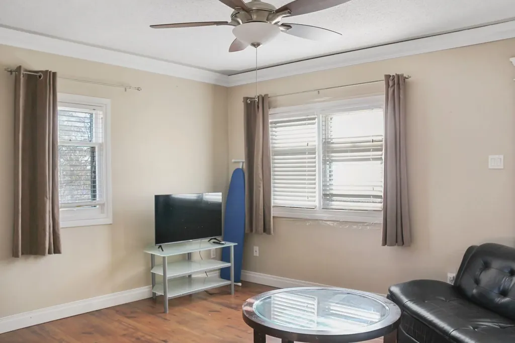 301 Waterloo Street Veteran AB T0C 2S0