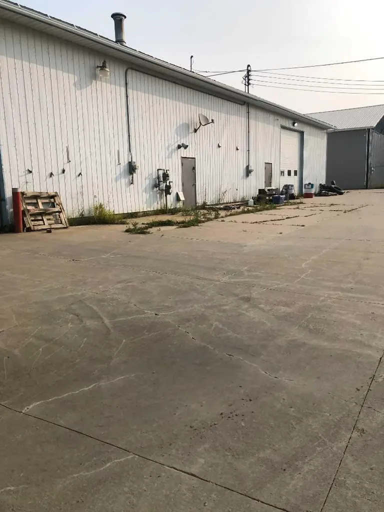 4635 Federated Road Swan Hills AB T7N 2C0