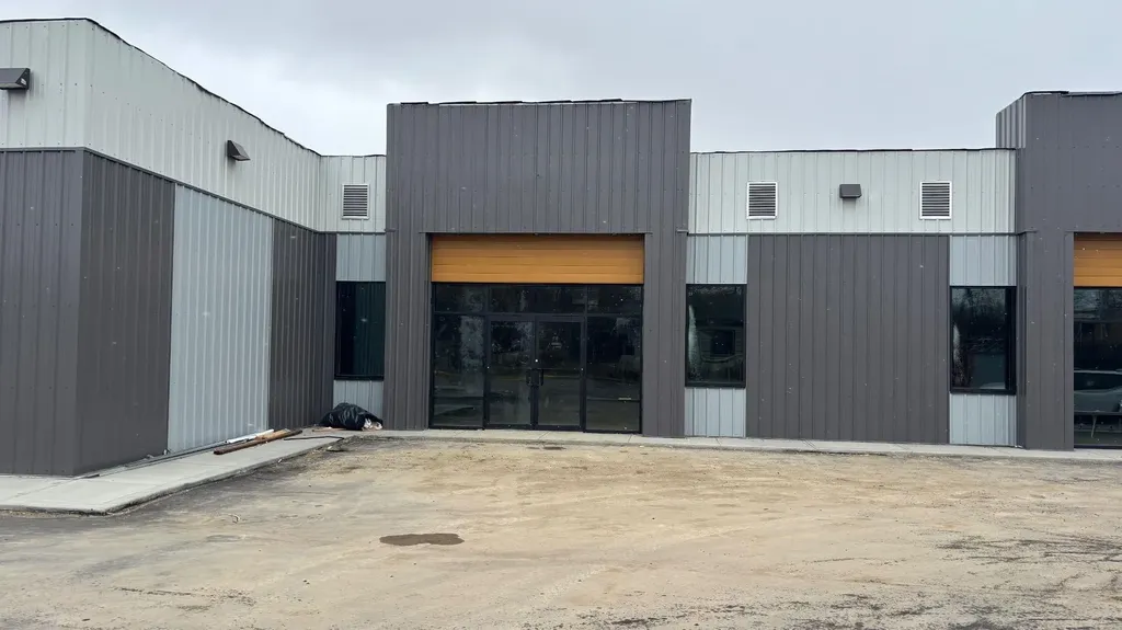 5407 50 Street Ponoka AB T4J 1H9