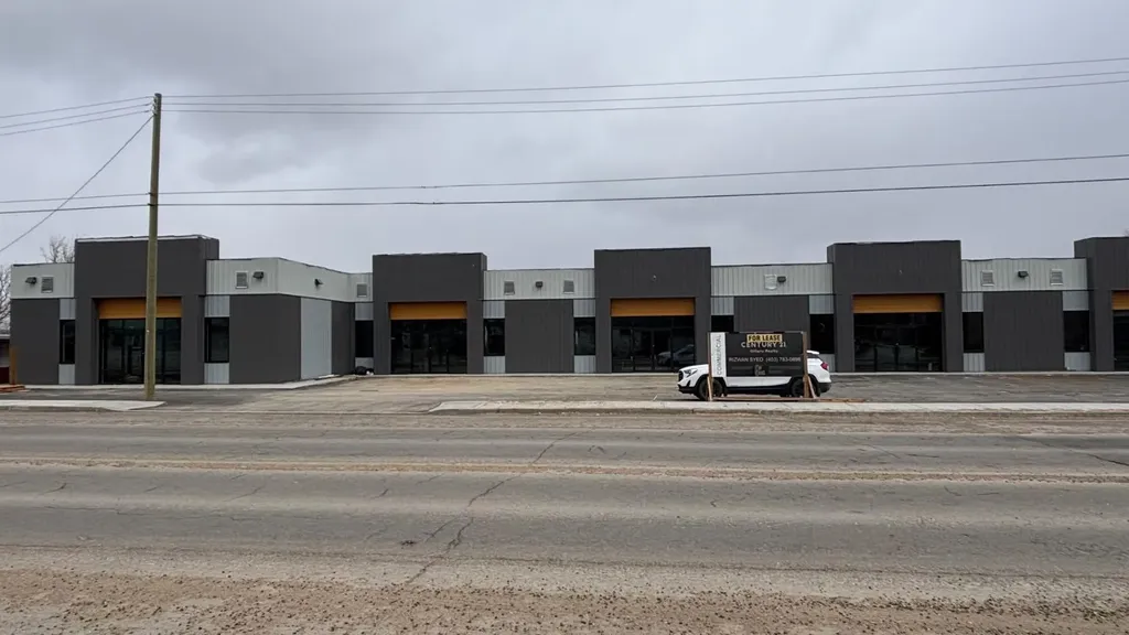 5407 50 Street Ponoka AB T4J 1H9