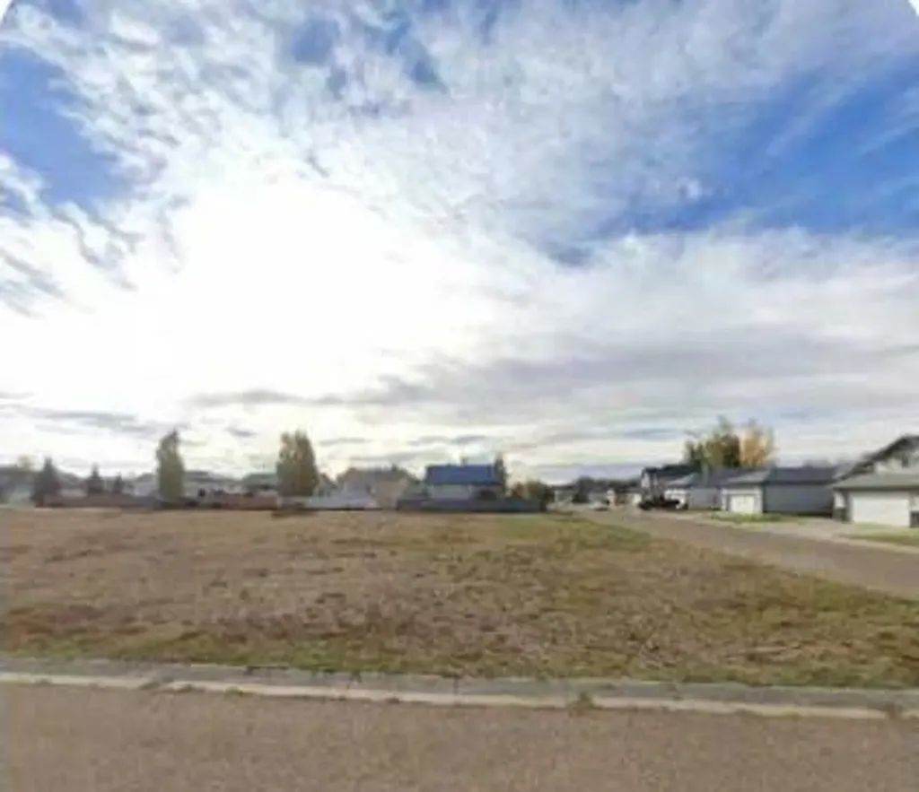 97 Upland Boulevard Brooks AB T1R 0R1