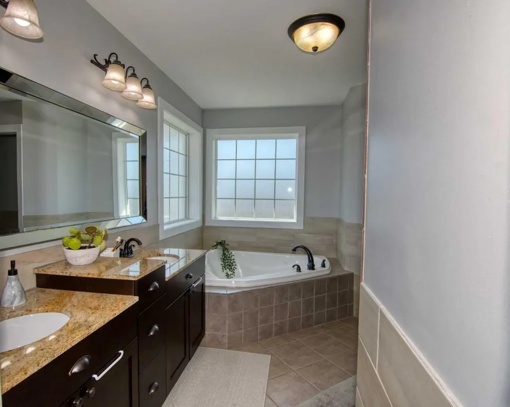 280 1 Avenue N Magrath AB T0K 1J0