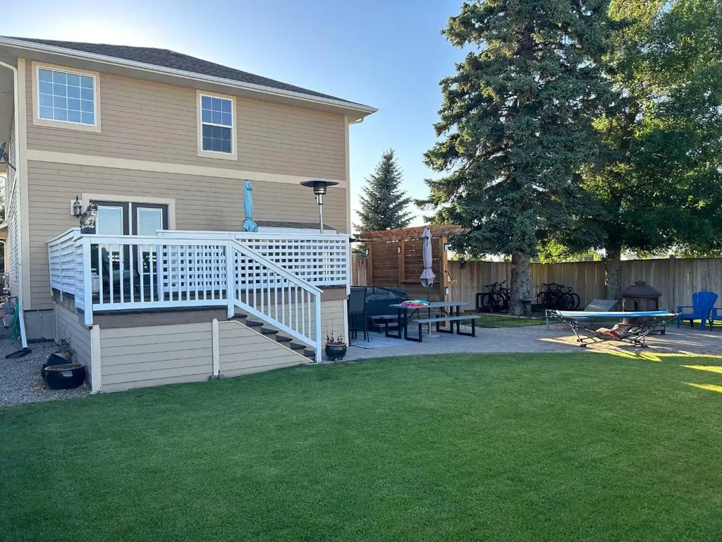 280 1 Avenue N Magrath AB T0K 1J0