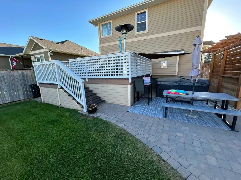 280 1 Avenue N Magrath AB T0K 1J0