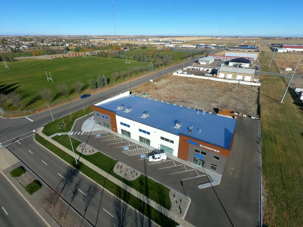 3233 30 Avenue N Lethbridge AB T1H 7J4
