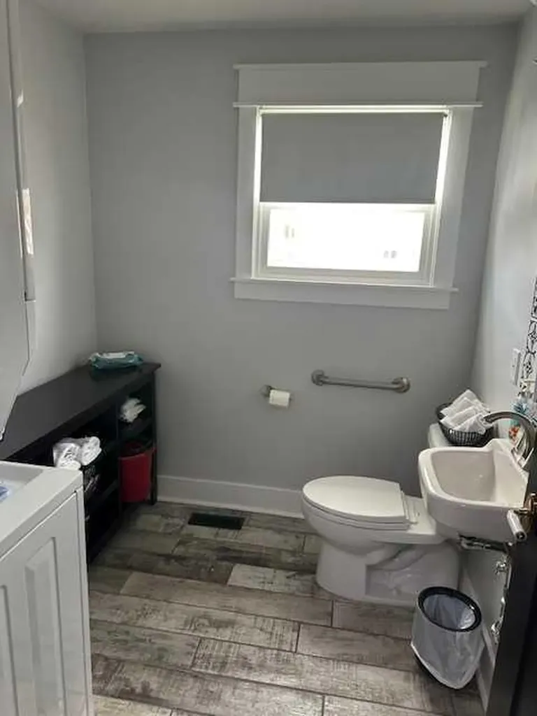 4908 51 Avenue Whitecourt AB T7S 1B7