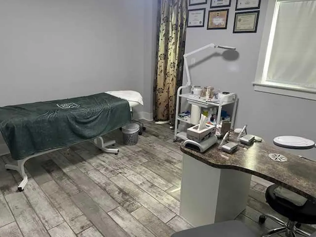 4908 51 Avenue Whitecourt AB T7S 1B7