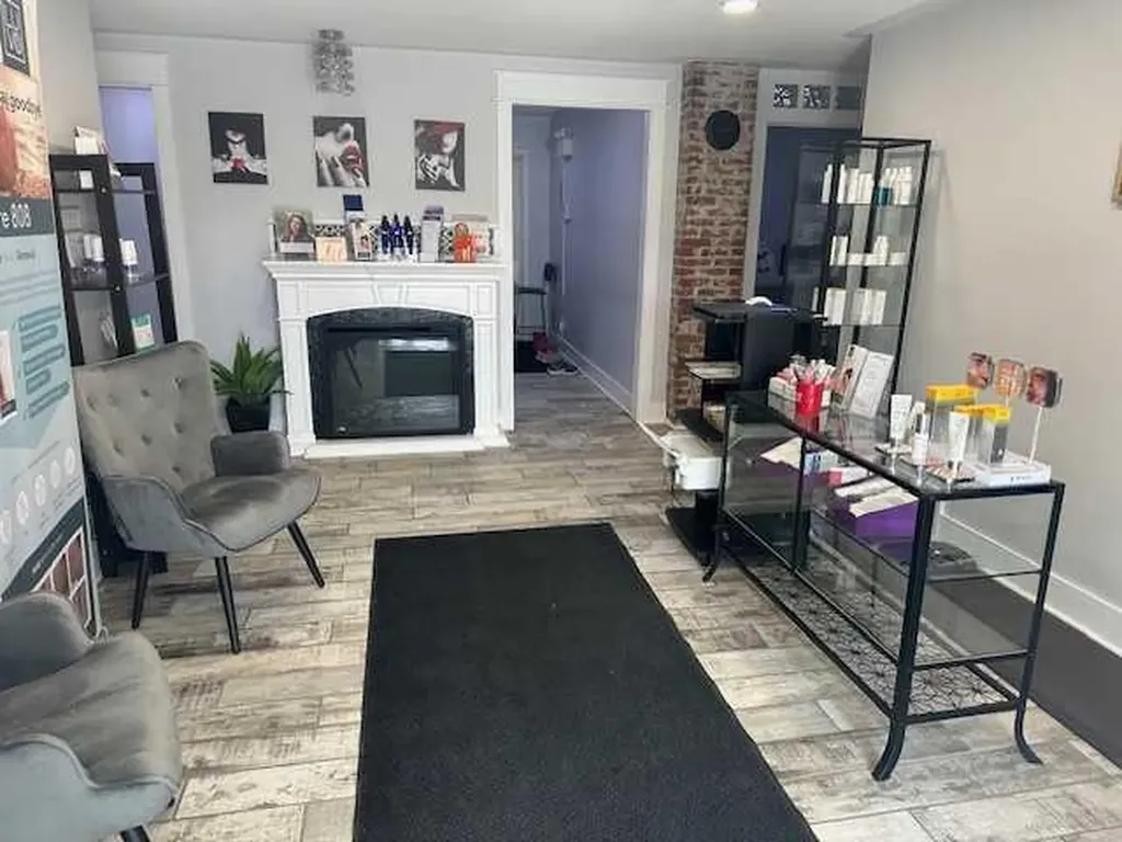 4908 51 Avenue Whitecourt AB T7S 1B7