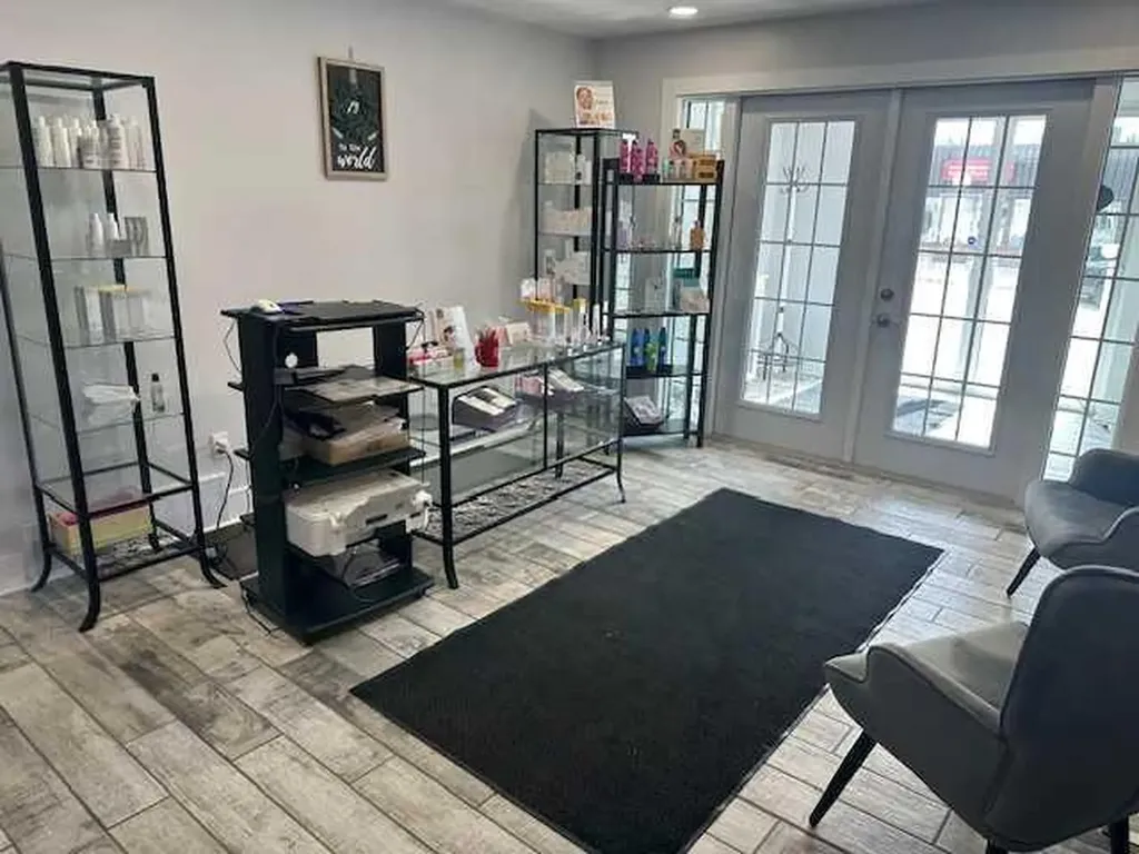 4908 51 Avenue Whitecourt AB T7S 1B7