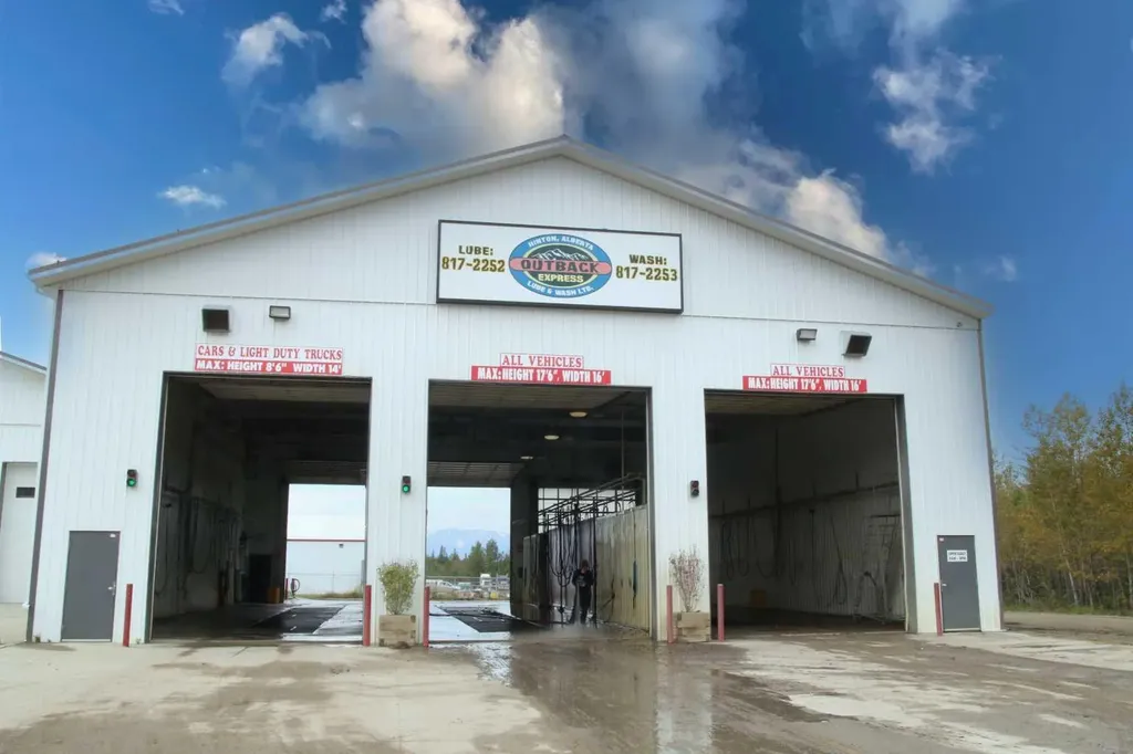 102 Joblin Hinton AB T7V 1G7