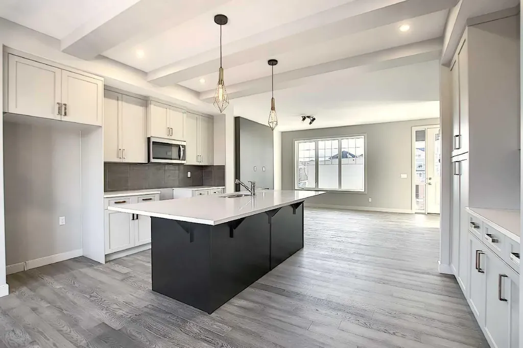 434 River Avenue Cochrane AB T4C 3B8