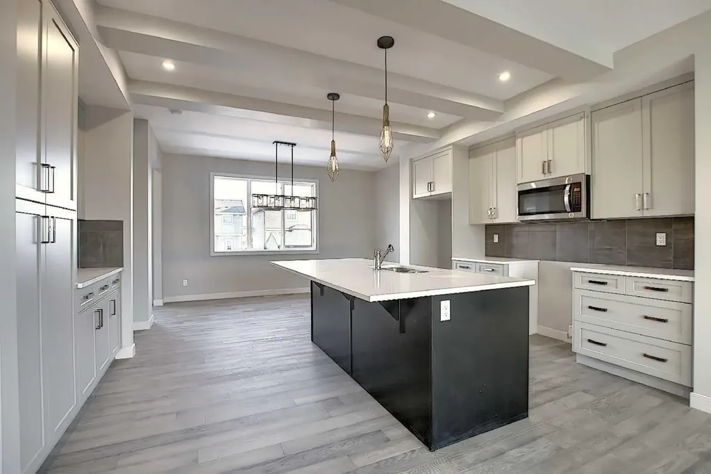 434 River Avenue Cochrane AB T4C 3B8