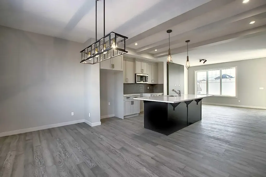 434 River Avenue Cochrane AB T4C 3B8