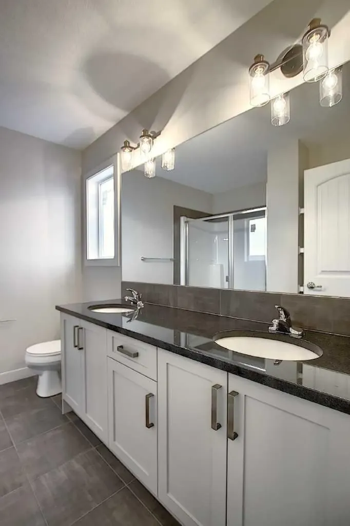 434 River Avenue Cochrane AB T4C 3B8