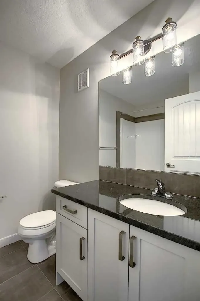 434 River Avenue Cochrane AB T4C 3B8