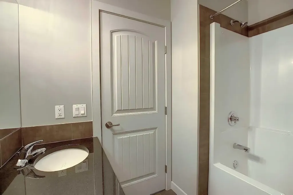 434 River Avenue Cochrane AB T4C 3B8