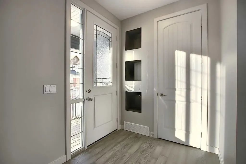 434 River Avenue Cochrane AB T4C 3B8