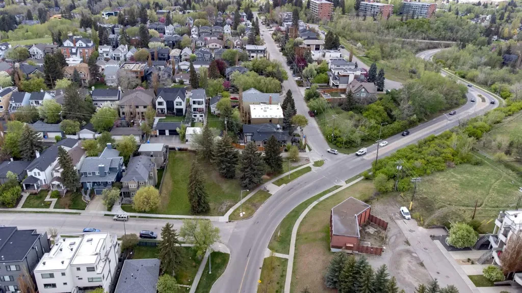 121 & 127 Mission Road SW Calgary AB T2S 0T6