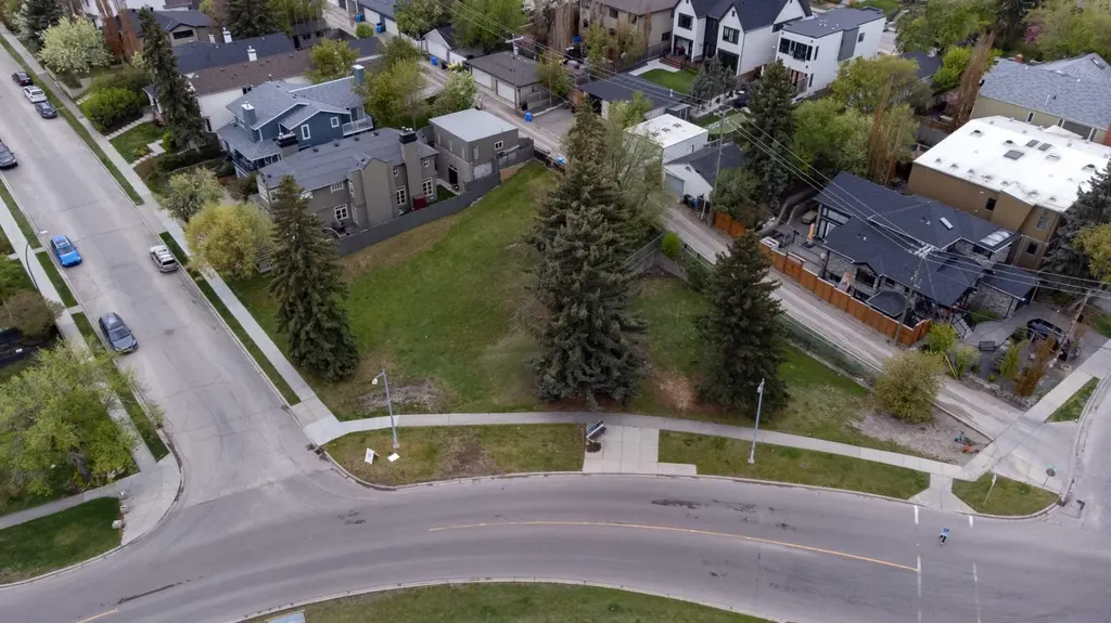 121 & 127 Mission Road SW Calgary AB T2S 0T6