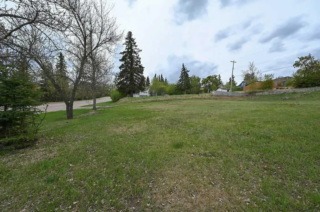 5106 49 Avenue Athabasca AB T9S 1C4
