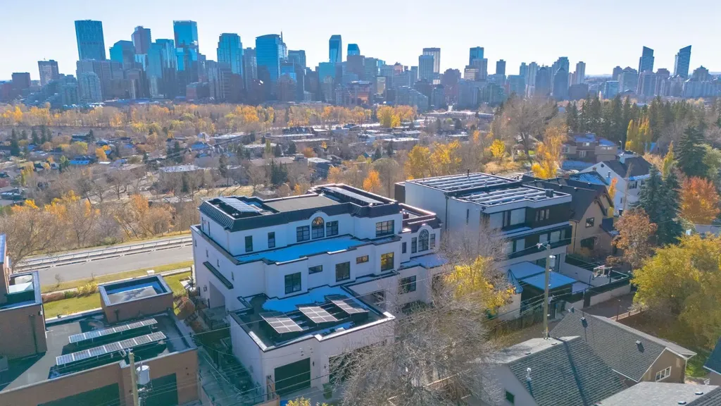 732 Crescent Road NW Calgary AB T2M4A6