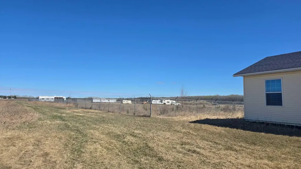 694041 Highway 63 Breynat AB T0A 0E0