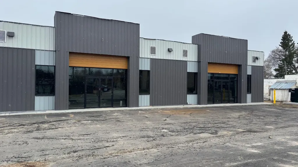 5407 50 Street Ponoka AB T4J 1H9