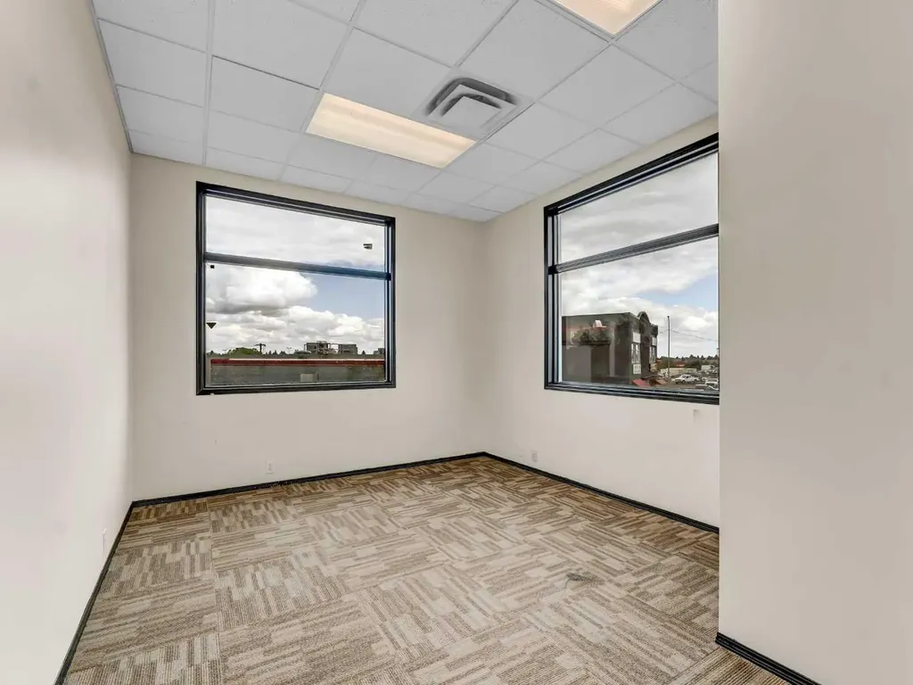 1290 Trans Canada Way SE Medicine Hat AB T1B 1J5