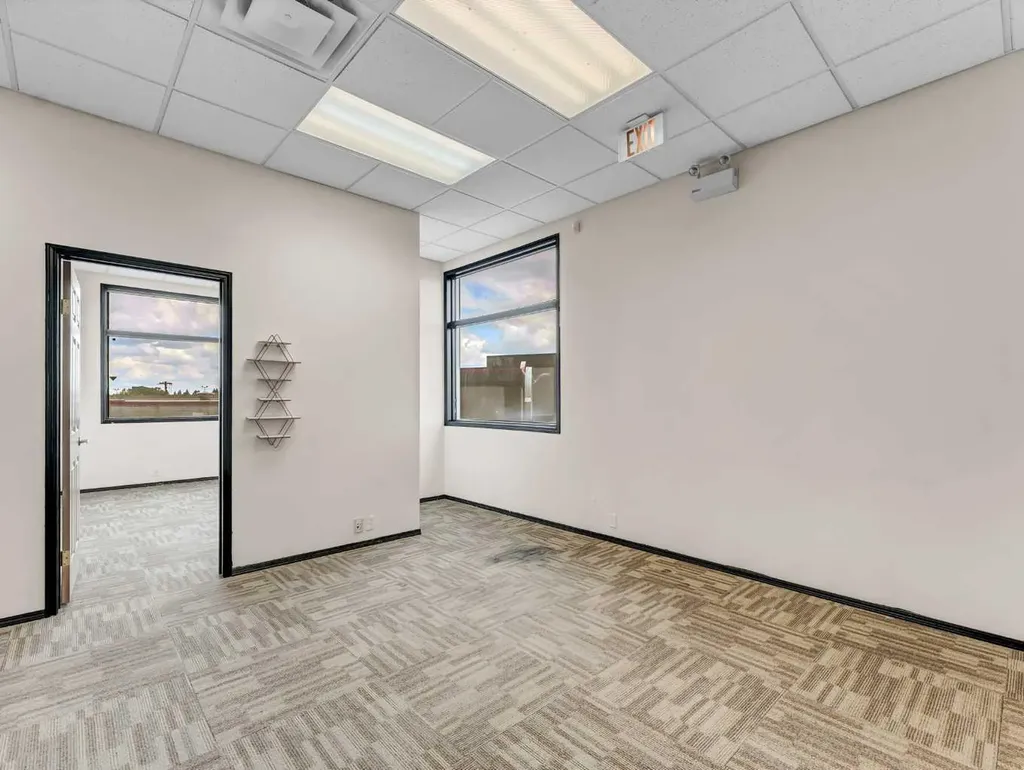 1290 Trans Canada Way SE Medicine Hat AB T1B 1J5