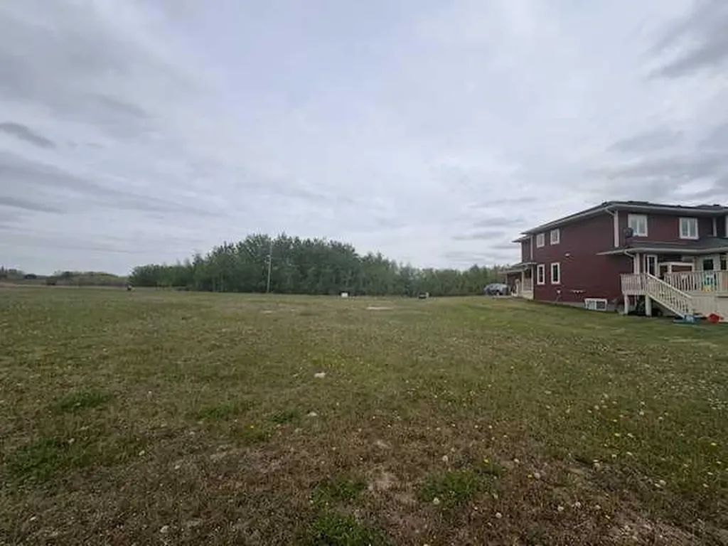 4424 51 Avenue Hardisty AB T0B 1V0