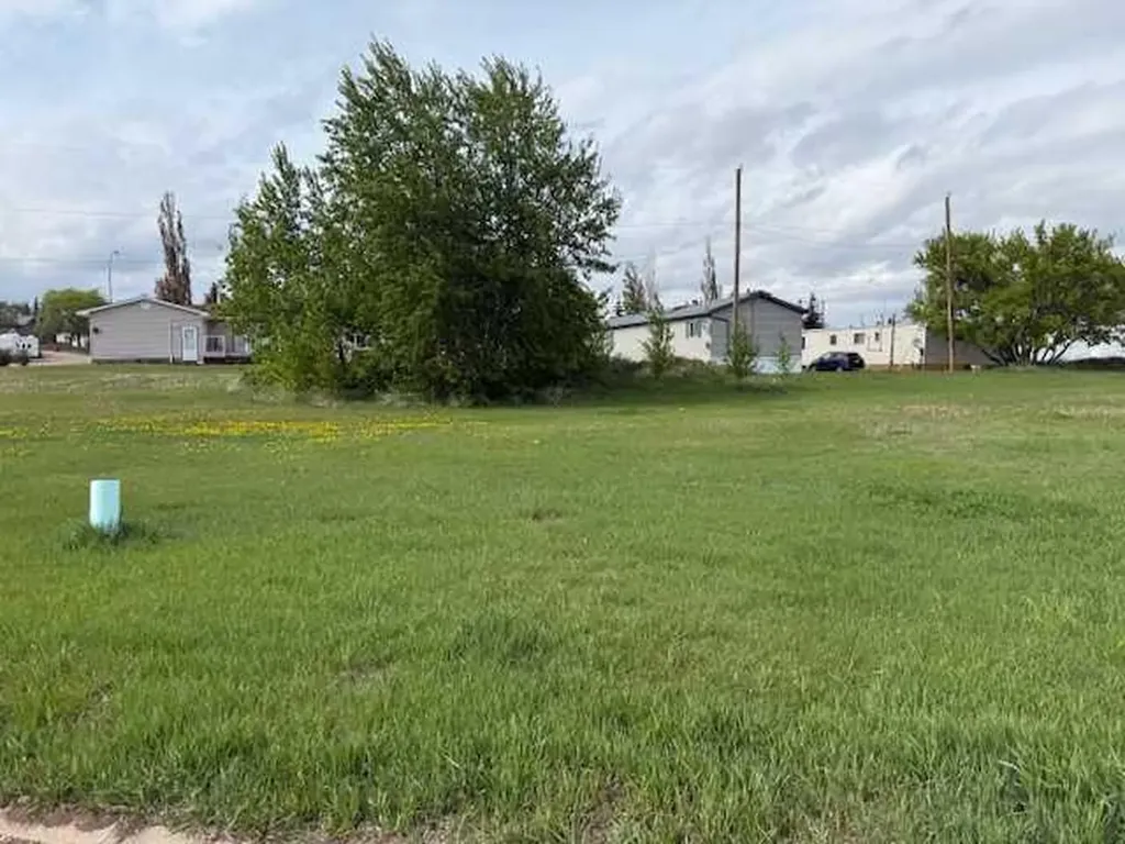 5012 45 Street Hardisty AB T0B 1V0