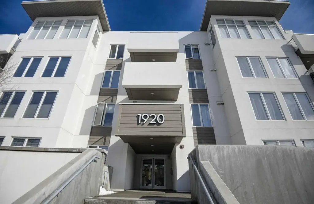 1920 11 Avenue SW Calgary AB T3C 0N8
