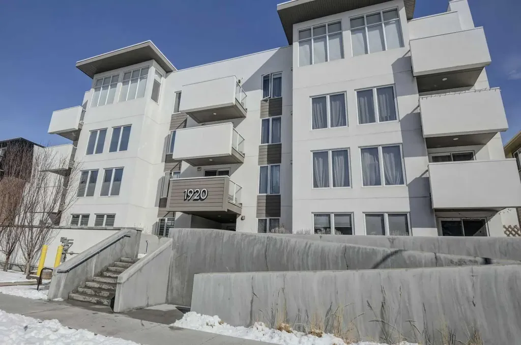 1920 11 Avenue SW Calgary AB T3C 0N8