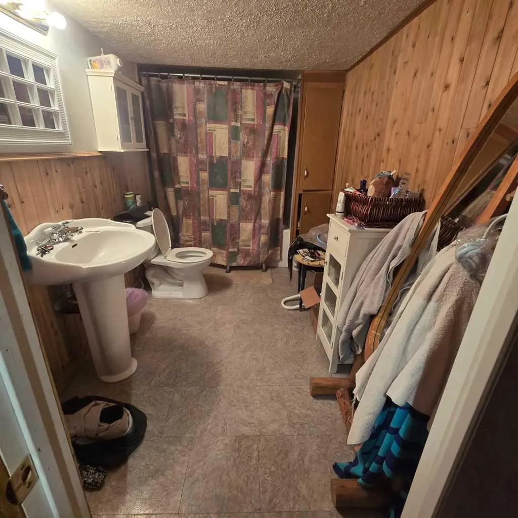 6710 17 Avenue Coleman AB T0K 0M0