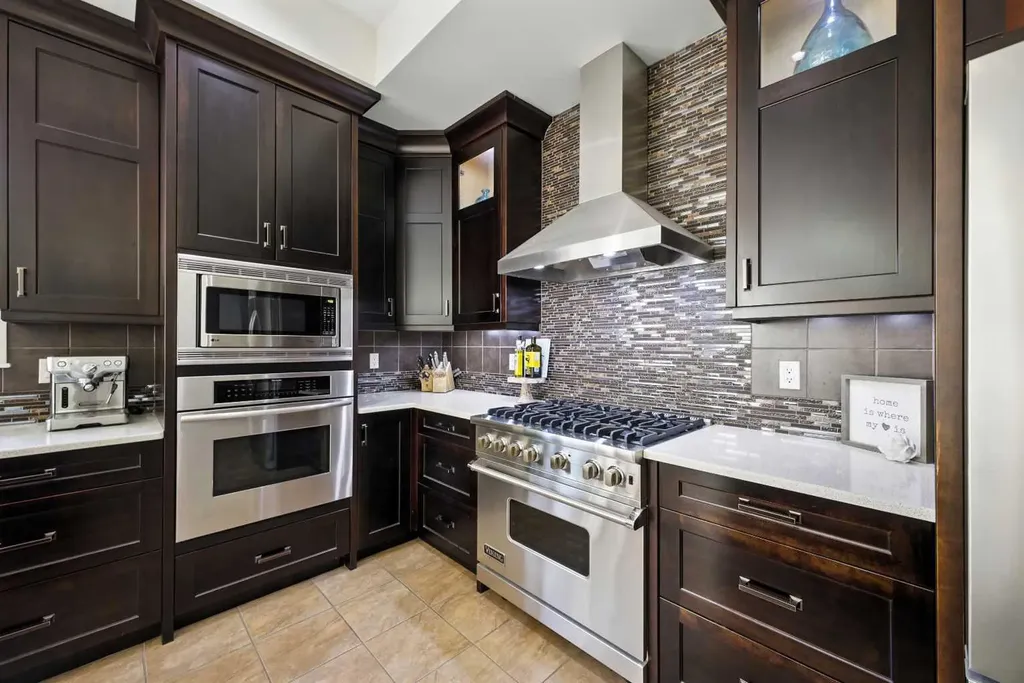 62 Posthill Drive SW Calgary AB T3M 0A8