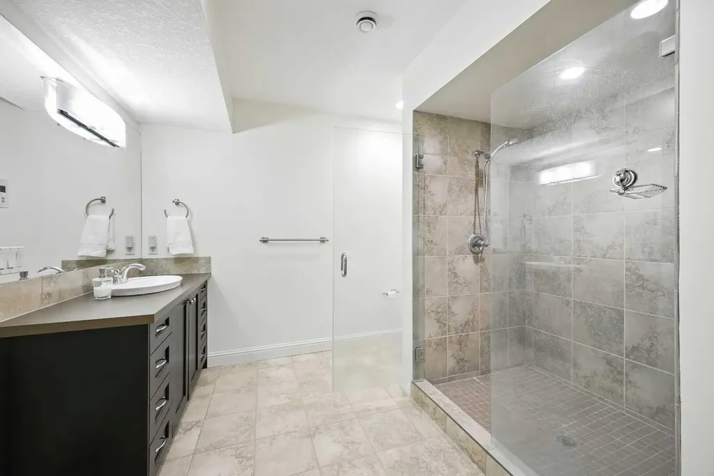 62 Posthill Drive SW Calgary AB T3M 0A8