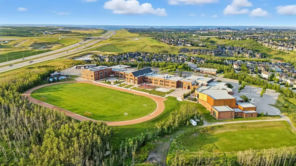 62 Posthill Drive SW Calgary AB T3M 0A8