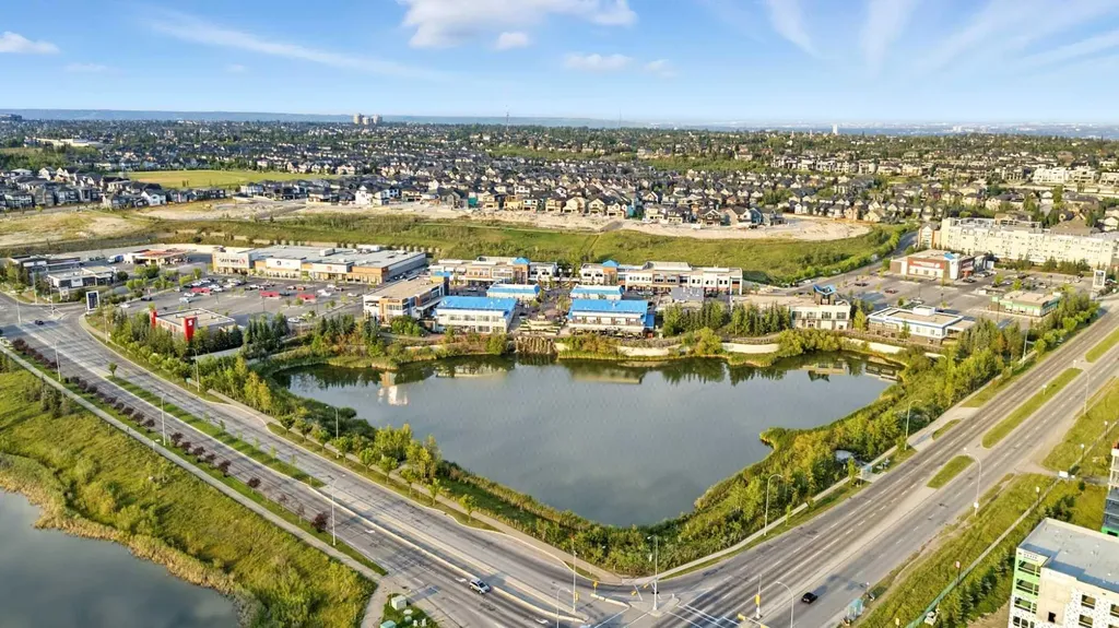62 Posthill Drive SW Calgary AB T3M 0A8