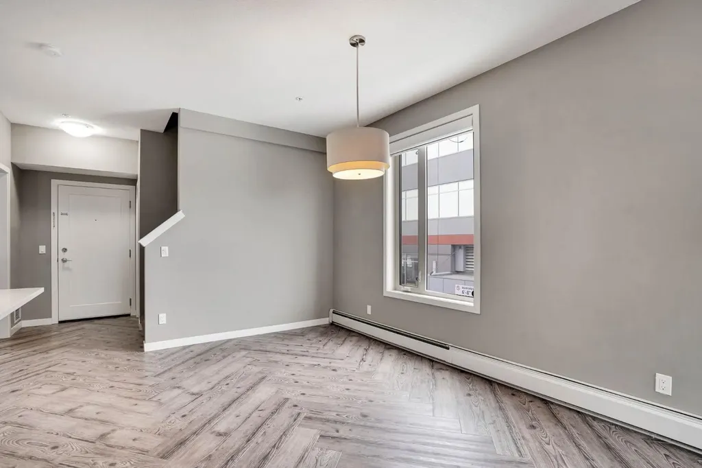 10 Westpark Link SW Calgary AB T3H0Y5