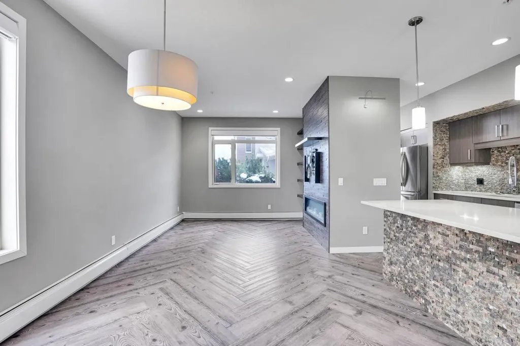 10 Westpark Link SW Calgary AB T3H0Y5