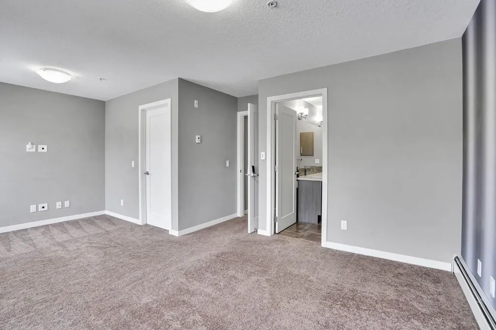 10 Westpark Link SW Calgary AB T3H0Y5