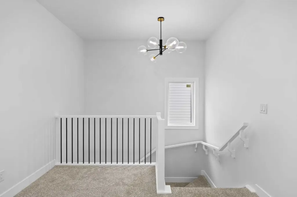 196 Saddlelake Manor NE Calgary AB T3J2L5