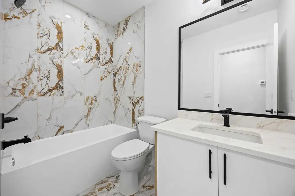 196 Saddlelake Manor NE Calgary AB T3J2L5