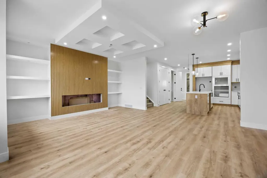 196 Saddlelake Manor NE Calgary AB T3J2L5
