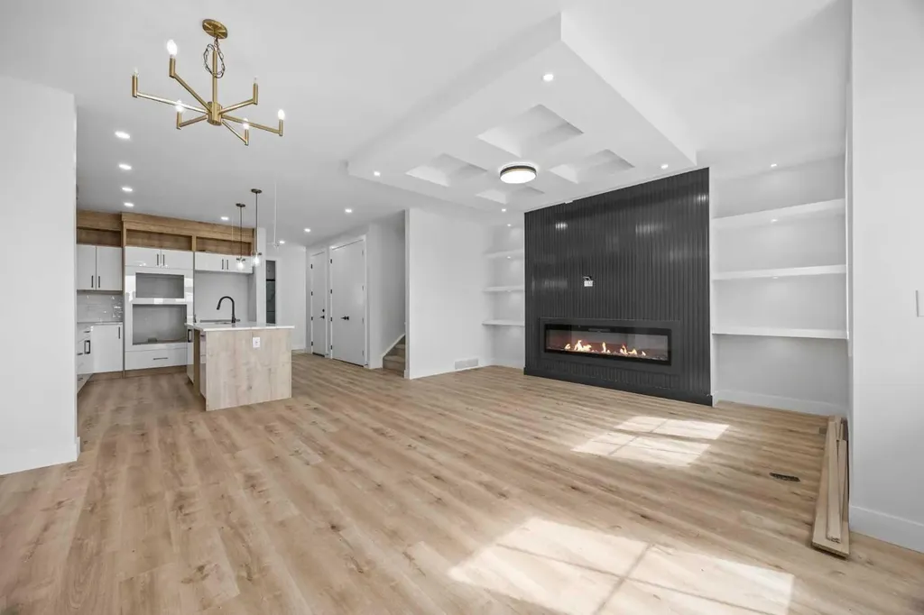 196 Saddlelake Manor NE Calgary AB T3J2L5