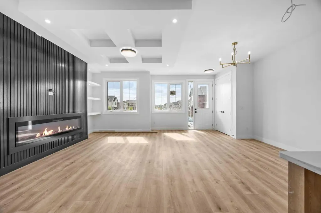 196 Saddlelake Manor NE Calgary AB T3J2L5
