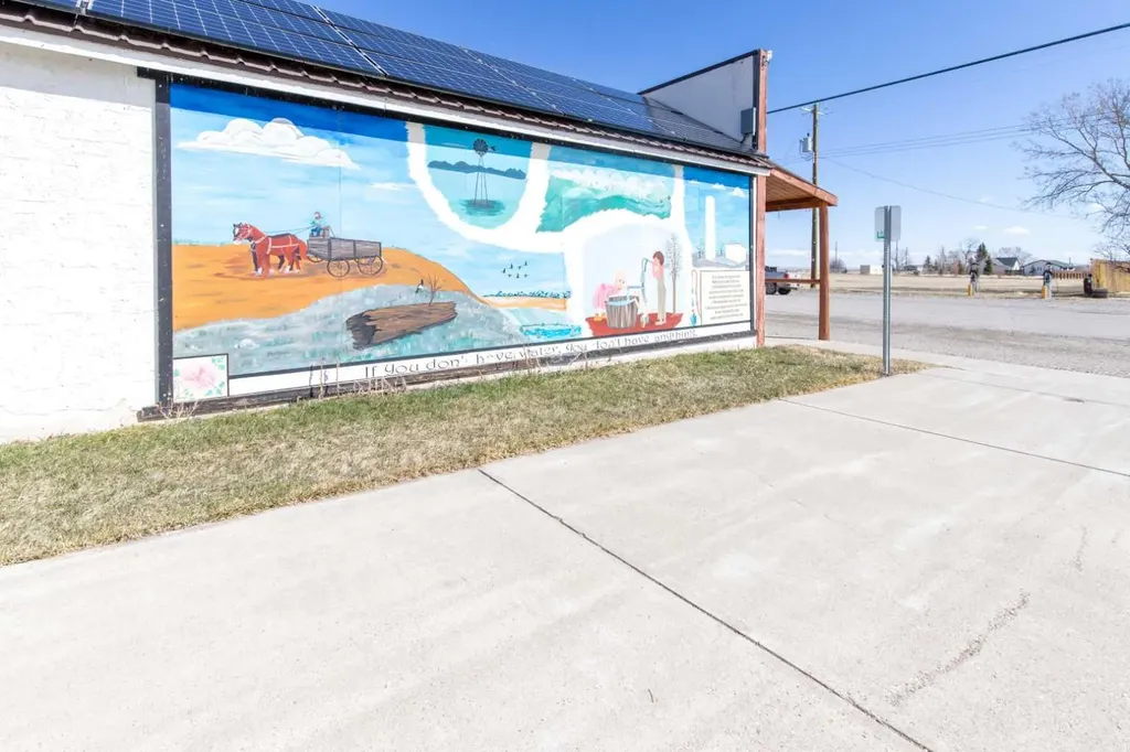 60 Main Avenue NW Glenwood AB T0K2R0