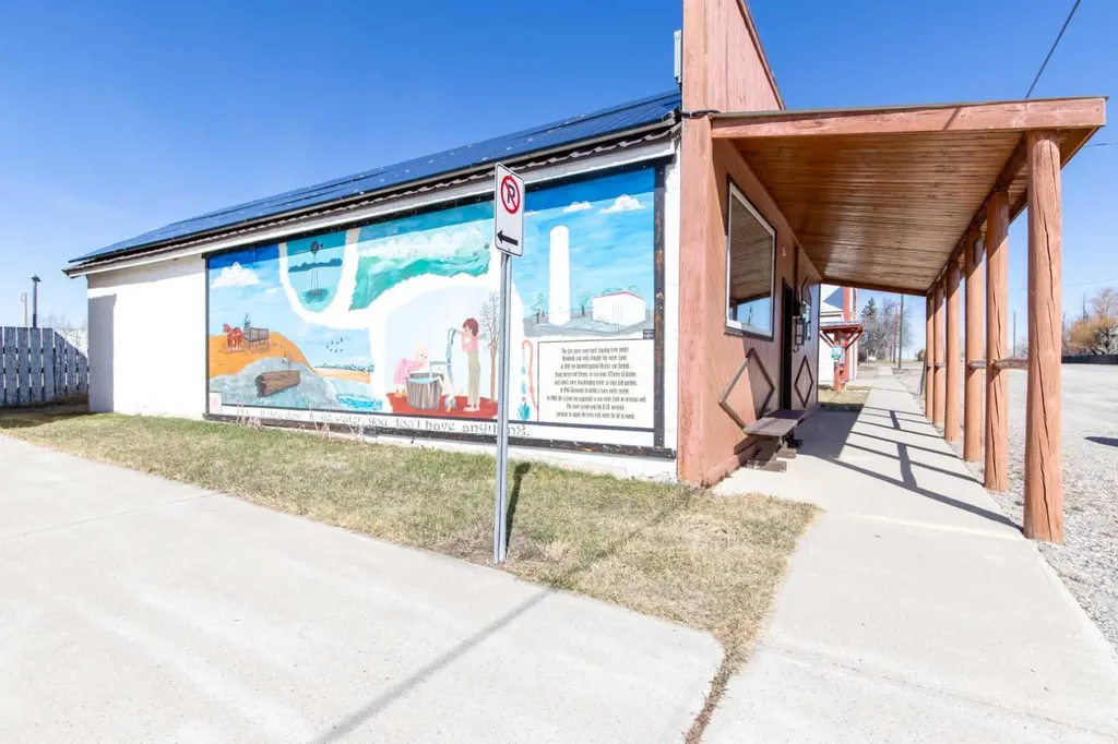 60 Main Avenue NW Glenwood AB T0K2R0